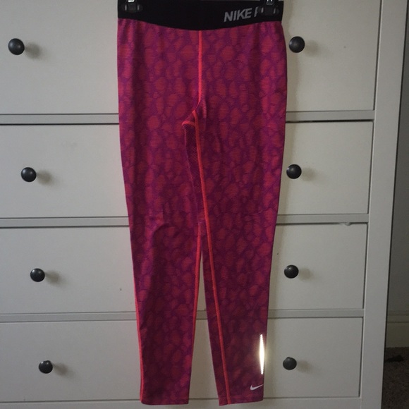 NIKE LEGGINGS - Picture 1 of 3